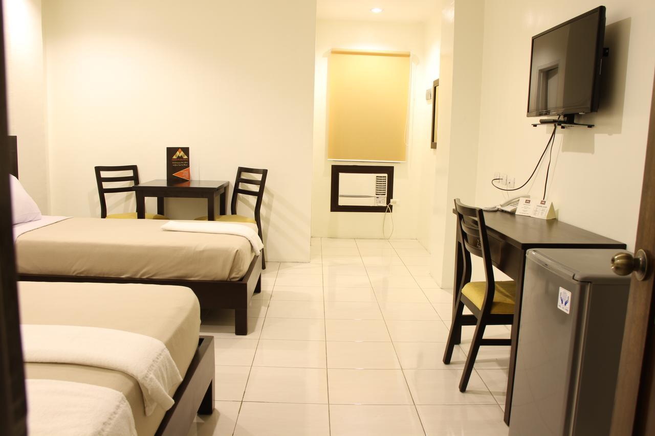Imerex Plaza Hotel Angeles Zewnętrze zdjęcie