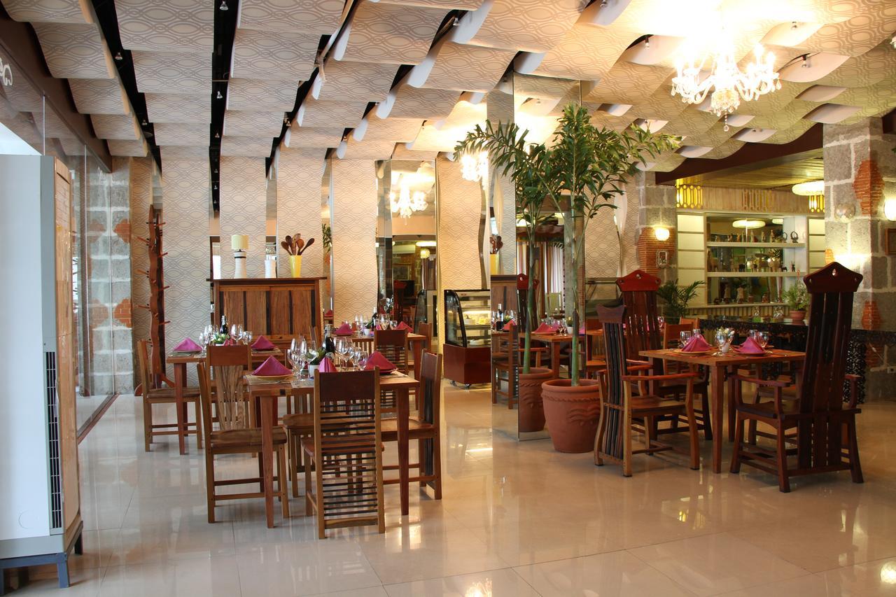 Imerex Plaza Hotel Angeles Zewnętrze zdjęcie