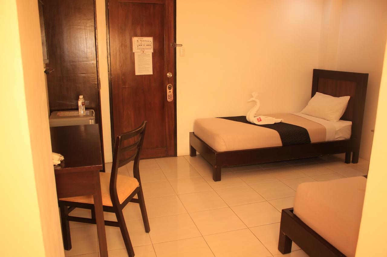 Imerex Plaza Hotel Angeles Zewnętrze zdjęcie