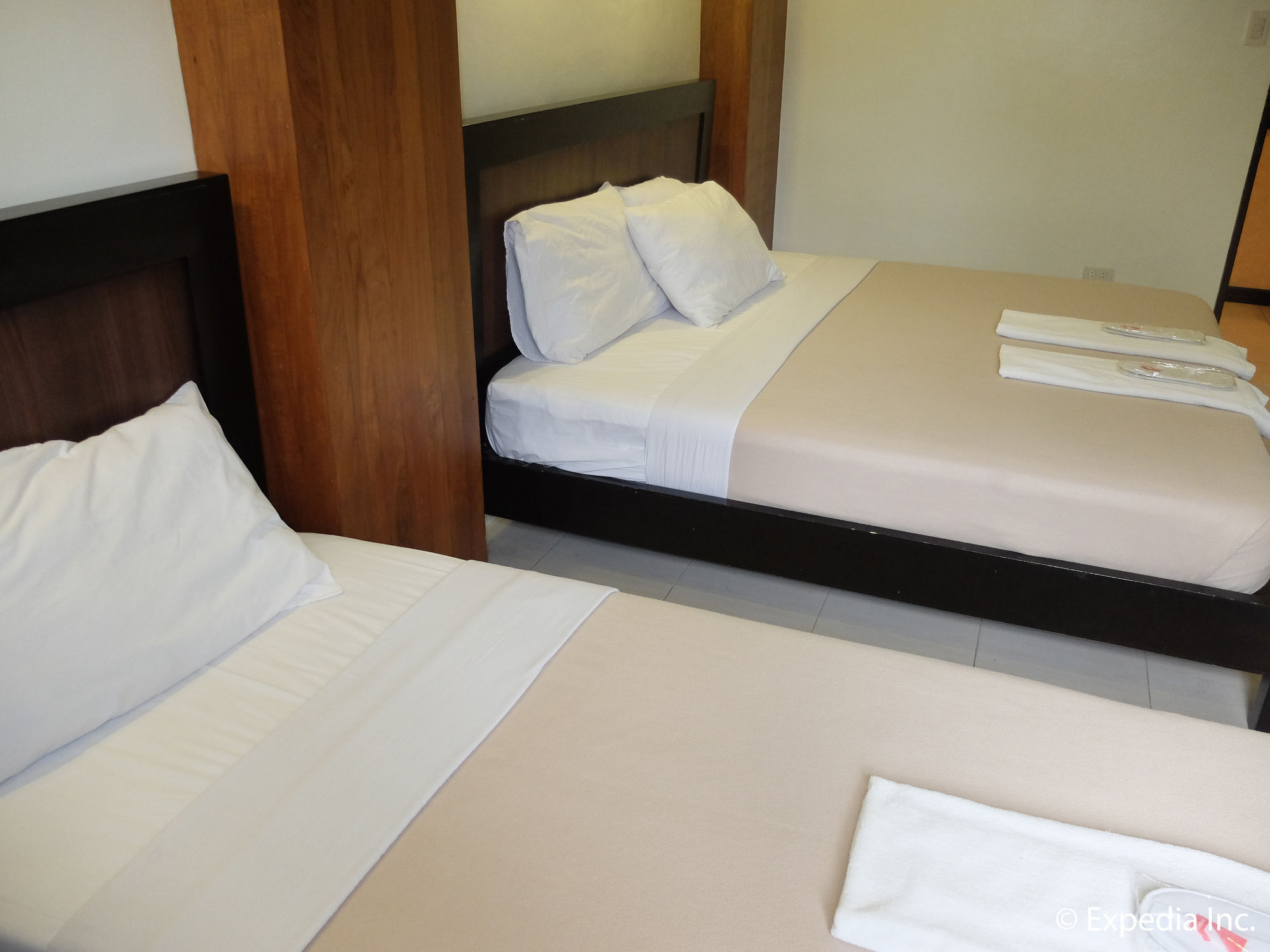 Imerex Plaza Hotel Angeles Zewnętrze zdjęcie