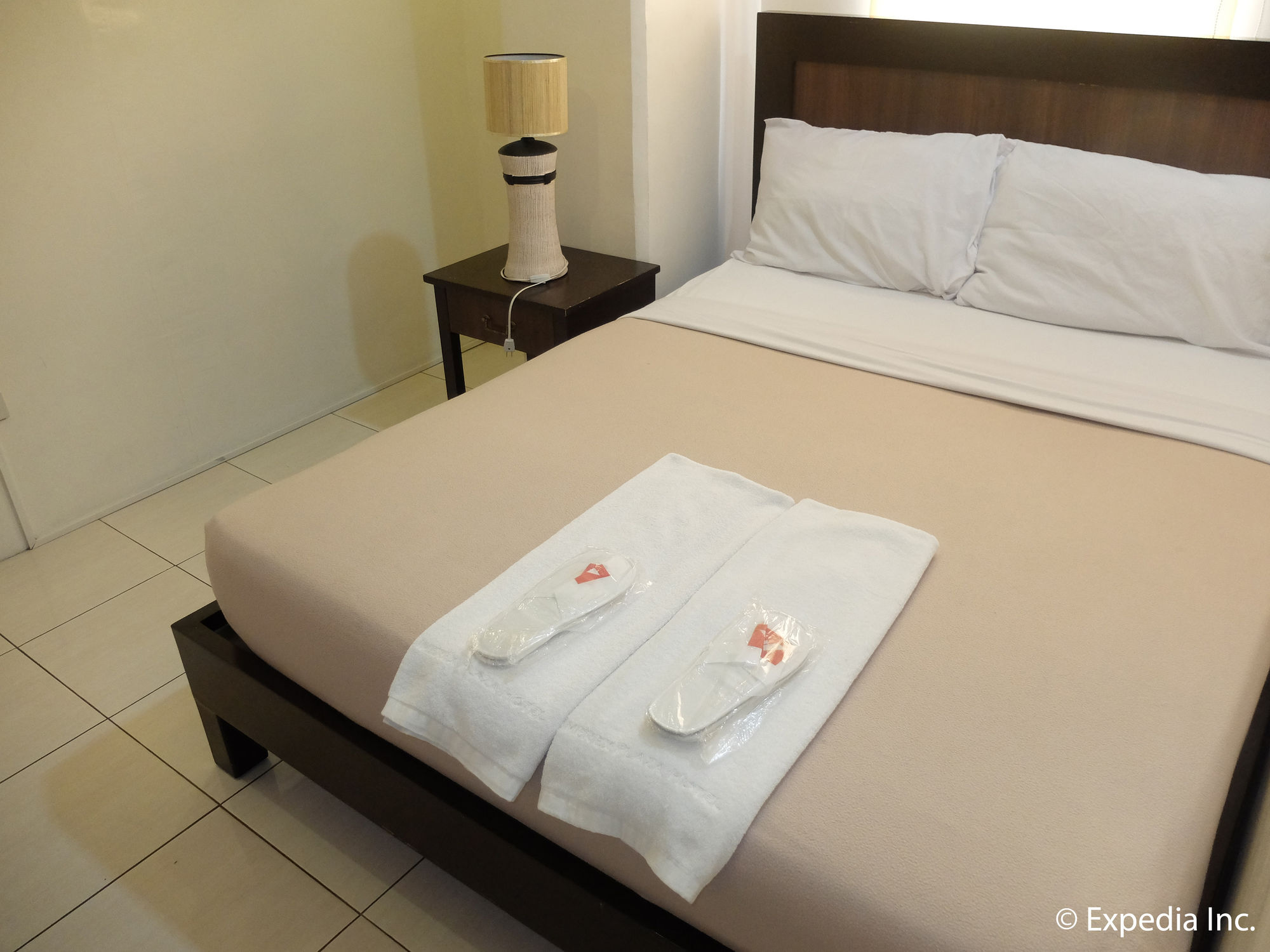 Imerex Plaza Hotel Angeles Zewnętrze zdjęcie